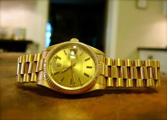 Un Rolex replica Day-Date degli anni ’70 “Single Click”